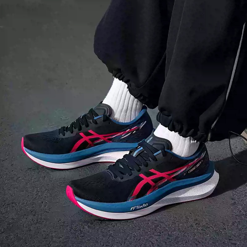 Asics Scarpe da Corsa da Donna - Table Tennis Shoes Asics recensione e prezzo