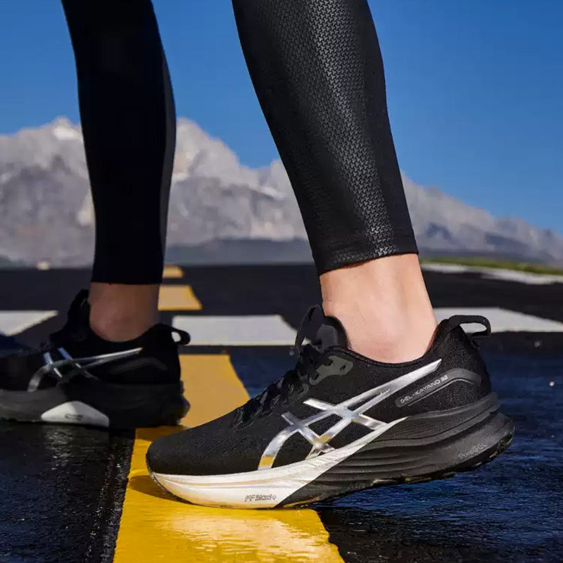Asics Uomo GEL-KAYANO 32 Nero  - Table Tennis Shoes Asics recensione e prezzo